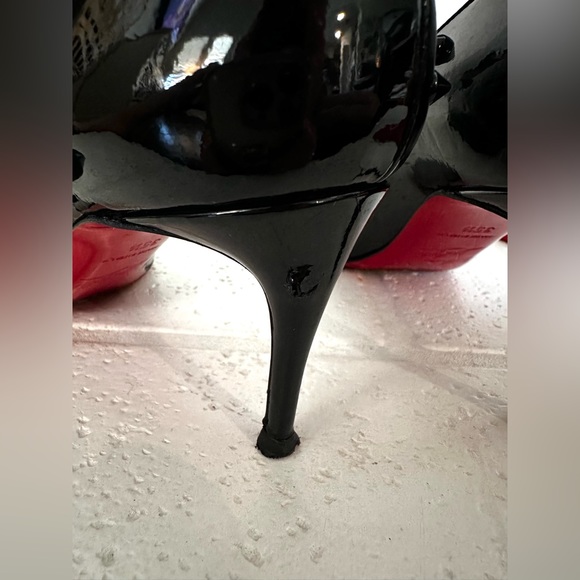 Christian Louboutin Black Patent Leather Diamond Spike Pumps 35 1/2 (US 5.5) - Picture 12 of 14